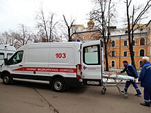 СМИ: Женщина ударила мужа ножом и уехала на работу