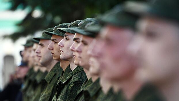 Комитет Госдумы по обороне поддержал законопроект о призывном возрасте