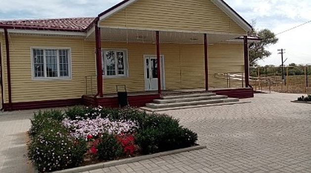Обновленный сельский клуб открылся в Боковском районе