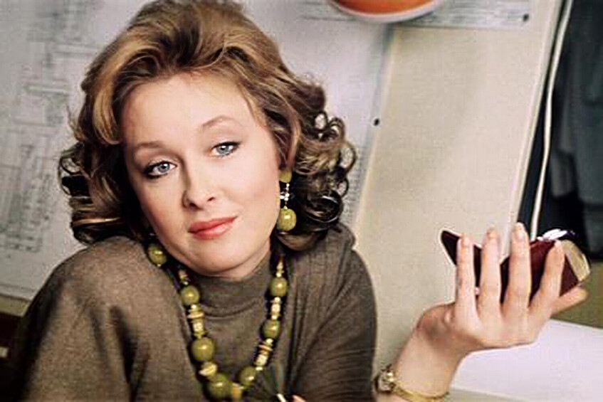 Актриса Лариса Удовиченко в роли Люси Виноградовой в фильме «Самая обаятельная и привлекательная», 1985 год