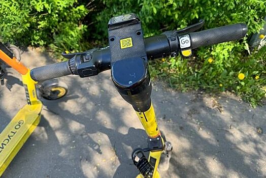 В ЗелАО 13-летний подросток на электросамокате совершил наезд на 84-летнюю женщину