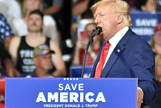 Еще один кандидат в администрацию Трампа отказался от должности