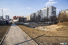 Рядом с «Сибирским Моллом» снесли маленькую гостиницу ради строительства жилой 8-этажки