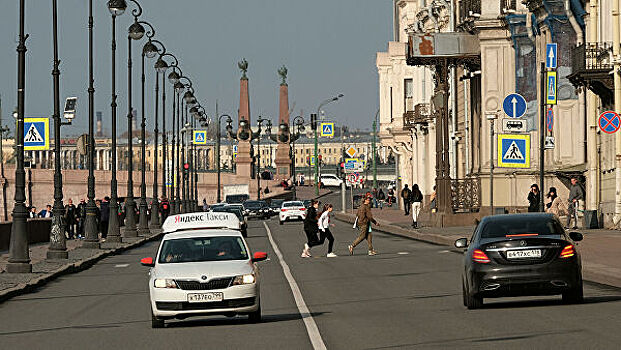 Число случаев заражения коронавирусом в Петербурге превысило 13,3 тысячи