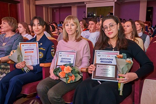 Лучшие добровольцы Тюменской области получили благодарности