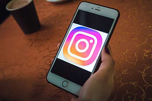 Глава Instagram запретил публикации мемов и фото на тему самоубийств