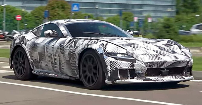 Новый Ferrari с V12 замечен возле штаб-квартиры компании в Маранелло