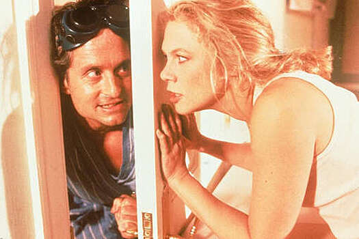 Бенедикт Камбербэтч и Оливия Колман сыграют в ремейке "Войны супругов Роуз"