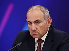 Отстранить от власти Пашиняна захотели 34 депутата Армении