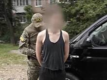 Криптовалютчик ВСУ в майке из российского региона попал на видео ФСБ