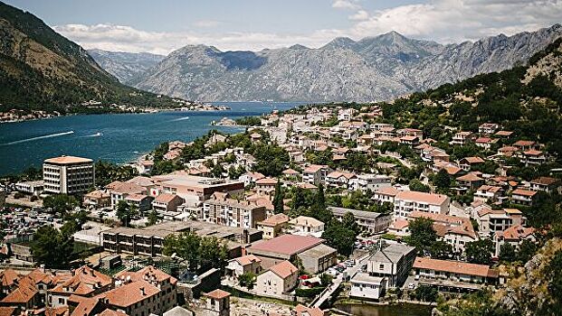 В Черногории ввели комендантский час
