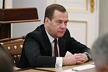 Медведев заявил, что свой лимит на революции Бишкек уже исчерпал