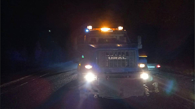 На трассе Сургут — Салехард водитель грузовика сбил рабочего