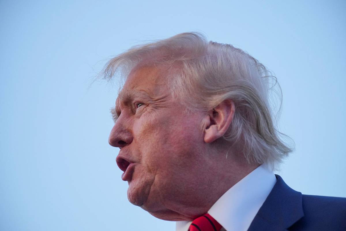 На Западе объяснили приказ Трампа направить атомные подлодки к «берегам России»