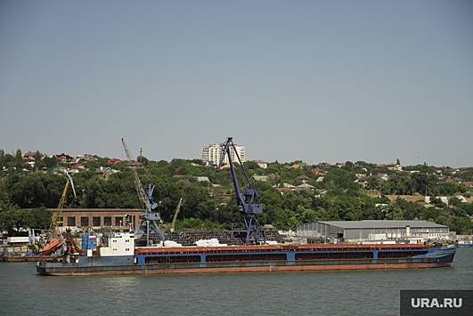 Зеленский: более 10 млн тонн зерна экспортировали через порты на Дунае в 2022 году