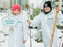 Волонтеры СИБУРа и жители Казани высадили более 200 деревьев в "Салават купере"