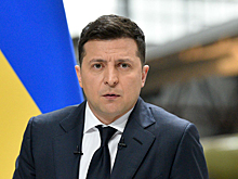 Зеленский уволил пятерых послов в шести странах