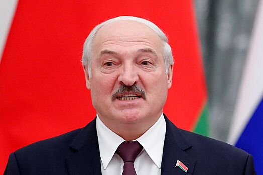 «Лукашенко рубит сук, на котором сидит»
