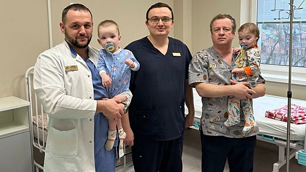 Врачи спасли от ампутации девушку, неудачно уколовшую руку