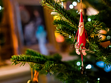 Почему не стоит внушать детям веру в Деда Мороза: объяснение психолога