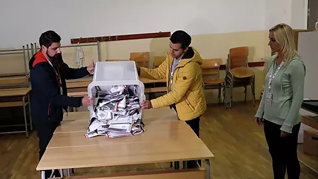 Оппозиция лидирует на выборах в парламент Косово