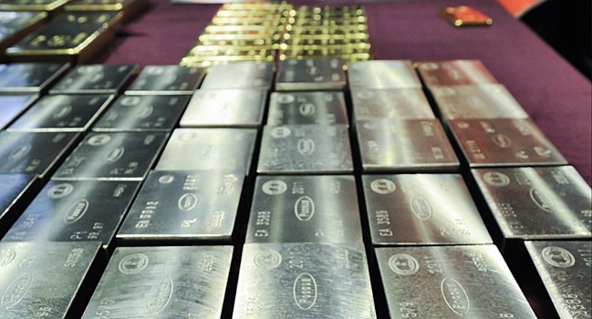 Названа причина роста мировых цен на серебро