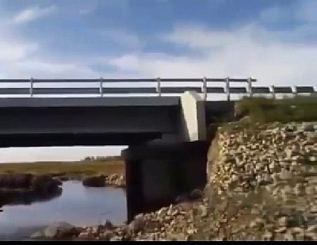 «Сегодня-завтра упадёт»: амурчанин жалуется на состояние моста Тыгда-Черняево