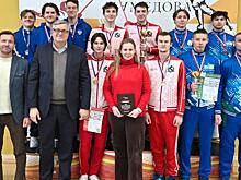 Курские рапиристы стали победителями всероссийского турнира по фехтованию в Москве
