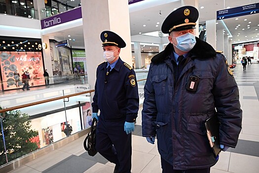 В Москве оштрафовали нарушителей масочного режима