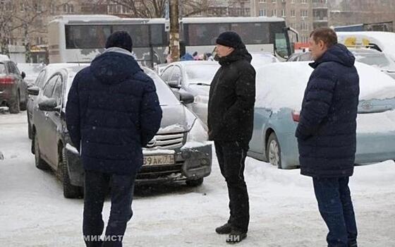 Мэр Рязани Артёмов проинспектировал уборку улиц от снега
