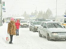 Из-за снегопада в Омске и области возросло количество аварий на дорогах