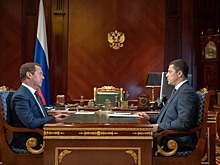 Дмитрий Медведев выразил надежду, что Михаил Ведерников вошёл в курс дел в Псковской области