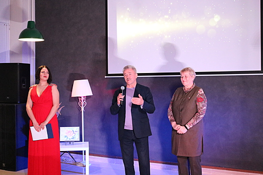 Праздничный концерт, посвященный Дню матери прошел в поселении Киевский