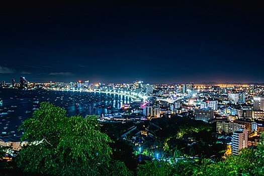 Россиянин разгромил магазин на популярном курорте Таиланда и попал в больницу