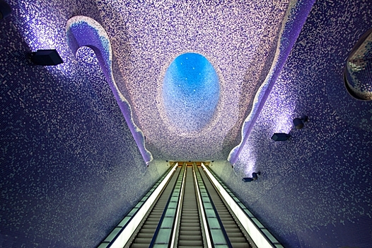 Выбрали самую красивую станцию метро в мире