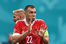 Кавазашвили рассказал, как Дзюба помог бы сборной России