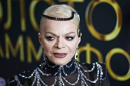 «Зашли куда-то не туда» Эффект зловещей Долиной, враги России и черный Гитлер: главные скандалы 2025 года