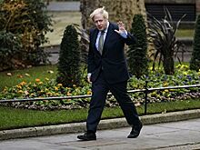 Джонсон посетит базу НАТО в Эстонии