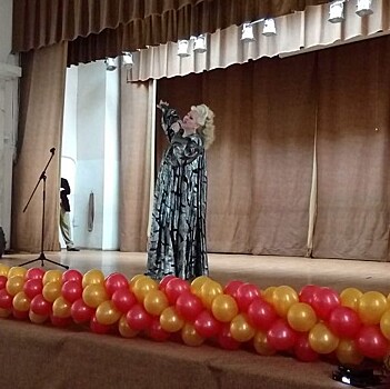 Ветераны Сокольников услышали русские романсы на творческом вечере