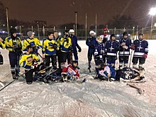 Команда из Останкина выиграла хоккейный матч