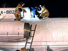 Мальчик застрял в двигателе Як-40