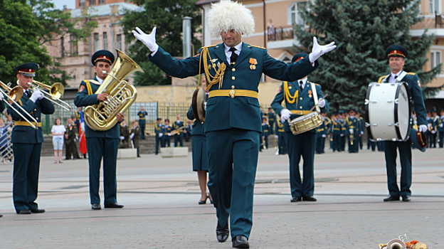 В Ессентуках состоялось закрытие фестиваля военных оркестров