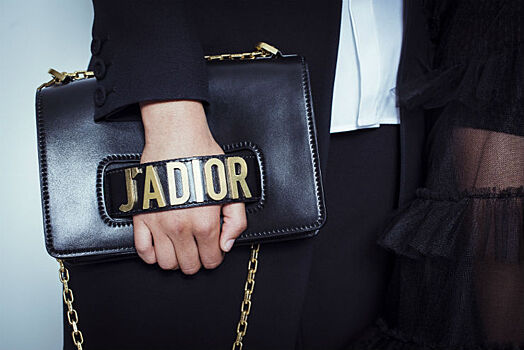 J’Adior: новая it-bag сезона, которую нужно знать в лицо