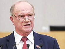 КПРФ: Геннадий Зюганов не против вакцинации, а против деления граждан на своих и чужих