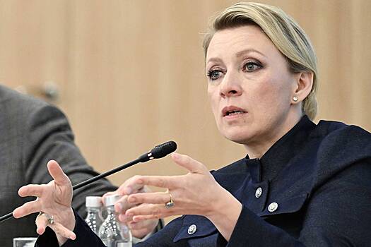 Захарова раскрыла цель прилетевшего в США спецборта