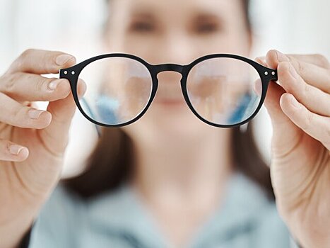 Диетолог Русакова назвала витамины для идеального зрения