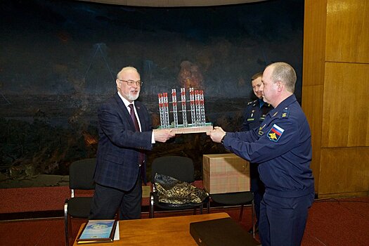 Модель радиолокационной станции подарили музею ПВО в Балашихе