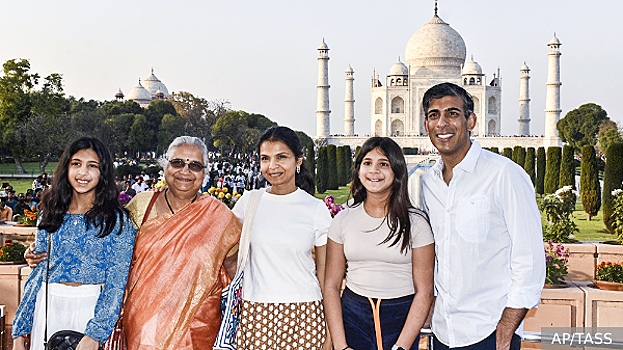 Как Индия создает по всему миру агентов влияния