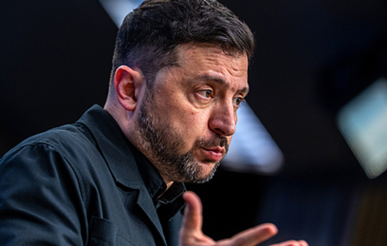 Власти Италии призвали Зеленского выбрать между поражением и разгромом