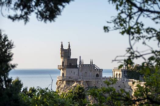 Отели Крыма бесплатно продлят проживание туристов